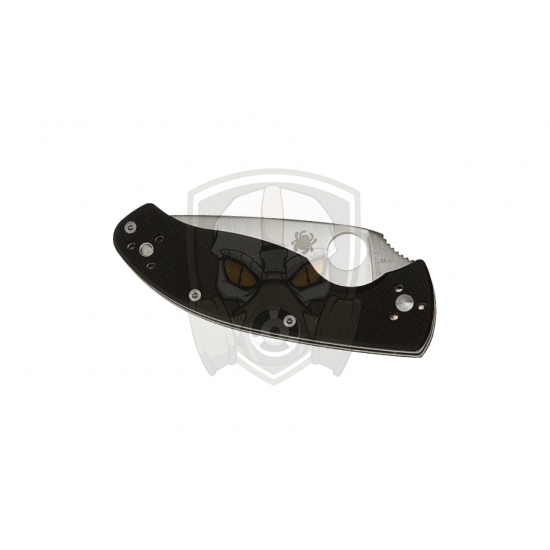 C122 Tenacious Plain Edge Folder